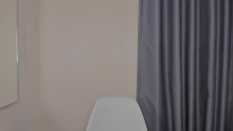 xander_novak online show from October 26, 7:47 am