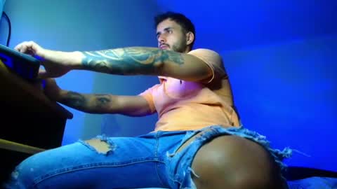 XanderCageX online show from August 5, 9:39 pm