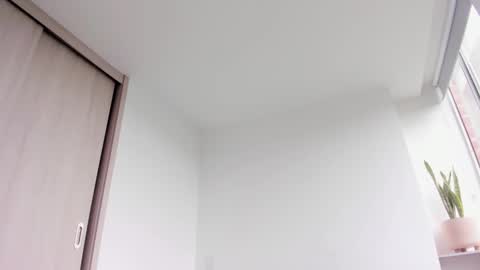 Snapshot of xavier_colleman chatting on February 6, 12:59 pm Xavier online show from February 6, 12:59 pm