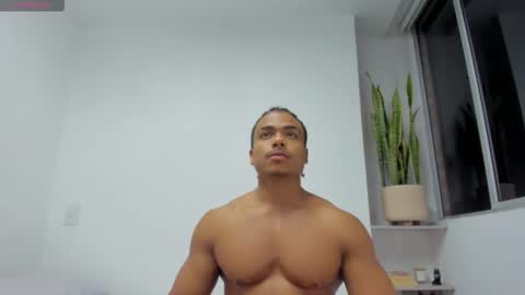 Snapshot of xavier_colleman chatting on November 15, 2:09 am Xavier online show from November 15, 2:09 am