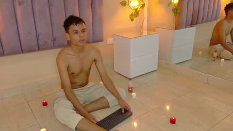 xavier fox   online show from March 9, 9:30 pm