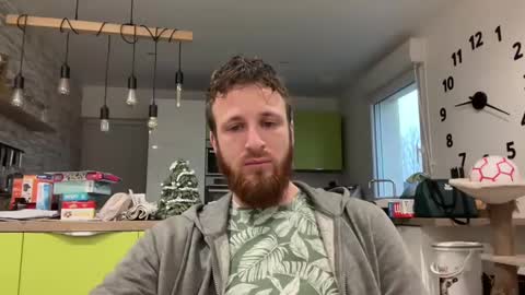 Snapshot of xavou779 chatting on January 18, 8:20 am xavou779 online show from January 18, 8:20 am