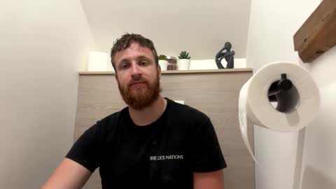 Snapshot of xavou779 chatting on September 19, 9:00 am xavou779 online show from September 19, 9:00 am