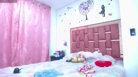 Snapshot of xayunrin chatting on November 1, 2:35 am xayu online show from November 1, 2:35 am