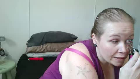 xbeautifulxliex online show from March 25, 3:51 pm