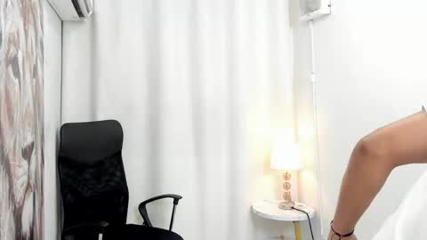 Snapshot of xboy_fantasyx chatting on September 12, 12:38 pm David online show from September 12, 12:38 pm