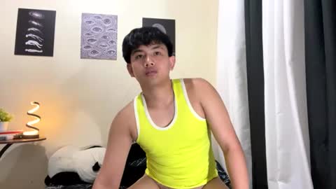 Snapshot of xcigbatecum chatting on June 16, 5:37 pm Charlie online show from June 16, 5:37 pm
