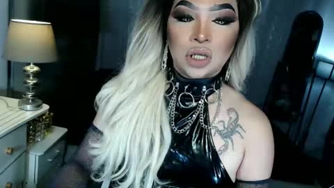 Zhavia online show from October 8, 6:27 pm