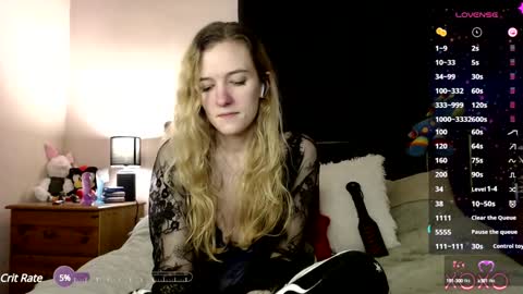 EllieeRose online show from February 6, 1:05 am