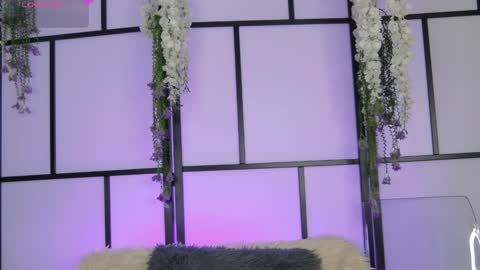 xenomy online show from February 25, 8:02 am