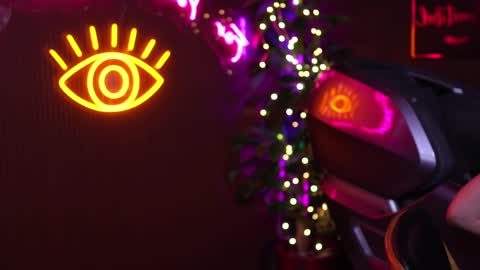 Anne online show from February 2, 6:15 am