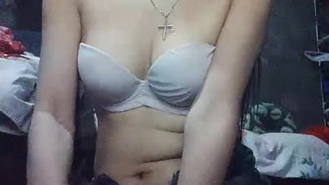 xhotskinny69x online show from January 29, 1:37 am