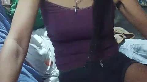 xhotskinny69x online show from February 25, 7:25 pm