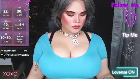 Snapshot of xhugeharleyselfsuckerx chatting on October 15, 8:31 pm xHUGECOCKTILLCUMX online show from October 15, 8:31 pm