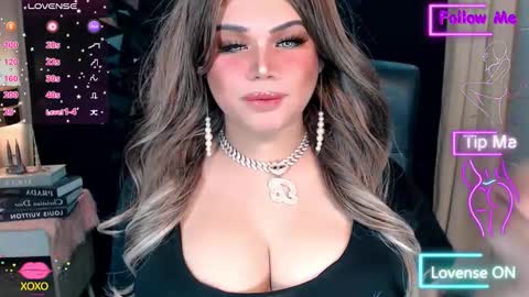 xHUGECOCKTILLCUMX online show from January 8, 10:28 am