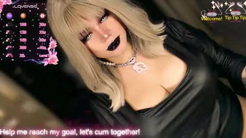 xHUGECOCKTILLCUMX online show from March 15, 9:37 am