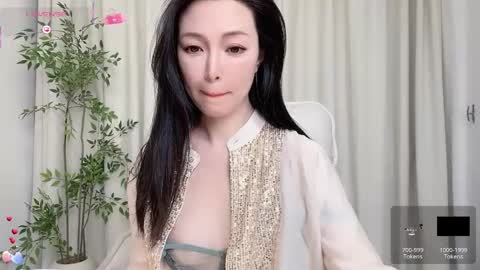 Snapshot of xi_ethel chatting on May 6, 11:59 am XI online show from May 6, 11:59 am