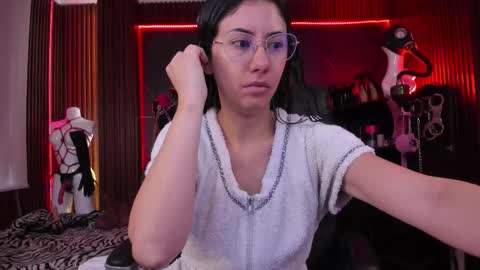 XiaQueen   I M online show from October 20, 11:43 am