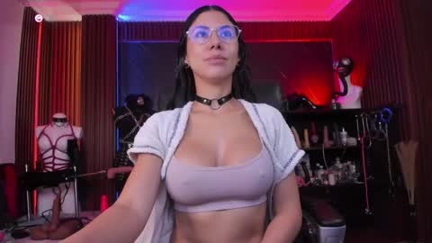 XiaQueen   I M online show from March 11, 12:22 pm