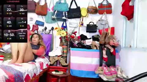 xiaraa26 online show from May 2, 12:59 am