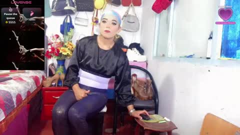 Snapshot of xiaraa26 chatting on June 20, 7:27 pm xiaraa26 online show from June 20, 7:27 pm