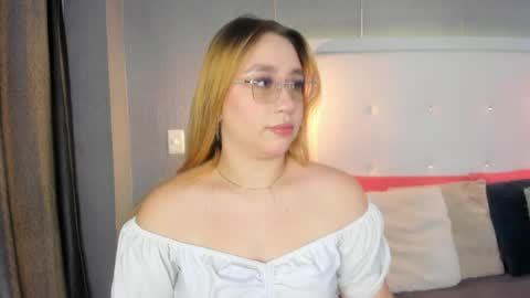   ximena  online show from April 7, 1:00 pm