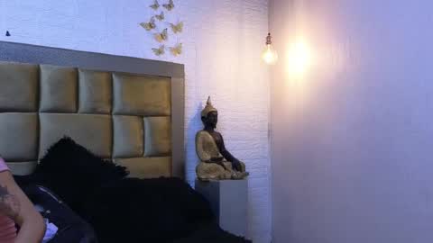 Snapshot of ximenawilliamss chatting on November 10, 5:50 am ximena online show from November 10, 5:50 am