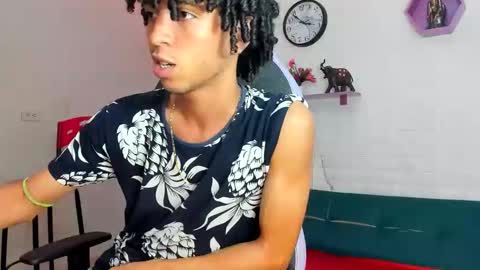 Snapshot of xion_ez chatting on September 17, 9:49 pm xion_ez online show from September 17, 9:49 pm