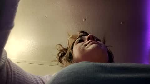 xkittymeowz online show from May 15, 6:53 am