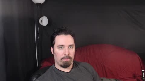 Snapshot of xmetalstudx chatting on January 20, 1:18 am MetalstudMaster online show from January 20, 1:18 am