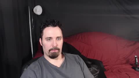 Snapshot of xmetalstudx chatting on January 31, 2:04 am MetalstudMaster online show from January 31, 2:04 am