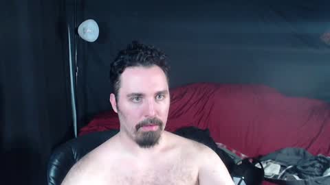 Snapshot of xmetalstudx chatting on February 3, 4:04 am MetalstudMaster online show from February 3, 4:04 am