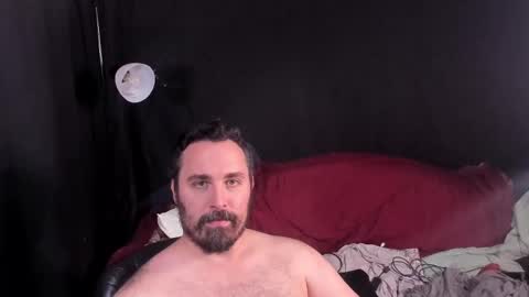 Snapshot of xmetalstudx chatting on November 4, 2:21 am MetalstudMaster online show from November 4, 2:21 am