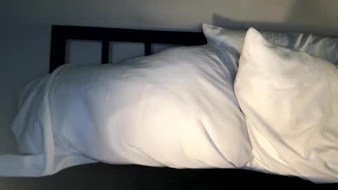 Snapshot of xmomentumx chatting on January 11, 9:04 am xmomentumx online show from January 11, 9:04 am