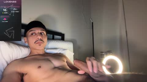 Snapshot of xmomentumx chatting on September 10, 5:07 am xmomentumx online show from September 10, 5:07 am