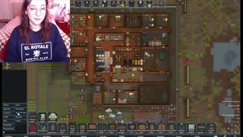 Snapshot of xo_sadie chatting on December 13, 4:43 am Xo Sadie online show from December 13, 4:43 am