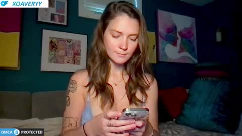 avery online show from June 17, 12:46 am