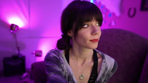 Snapshot of xobondaixo chatting on January 16, 8:33 am Bella Bondai online show from January 16, 8:33 am