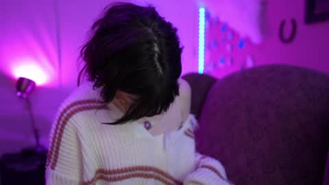 Snapshot of xobondaixo chatting on January 18, 1:51 pm Bella Bondai online show from January 18, 1:51 pm