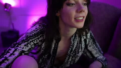 Snapshot of xobondaixo chatting on January 28, 8:47 am Bella Bondai online show from January 28, 8:47 am