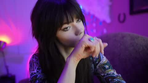 Snapshot of xobondaixo chatting on February 23, 11:44 am Bella Bondai online show from February 23, 11:44 am