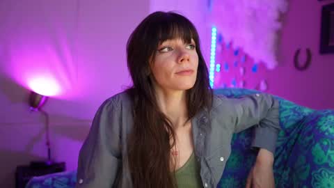 Snapshot of xobondaixo chatting on February 25, 2:00 pm Bella Bondai online show from February 25, 2:00 pm