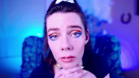 Snapshot of xobondaixo chatting on September 22, 11:01 am Bella Bondai online show from September 22, 11:01 am