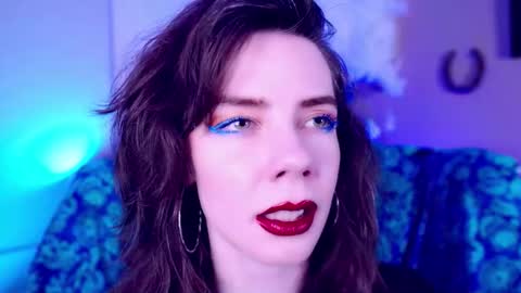 Bella Bondai online show from January 8, 8:27 am