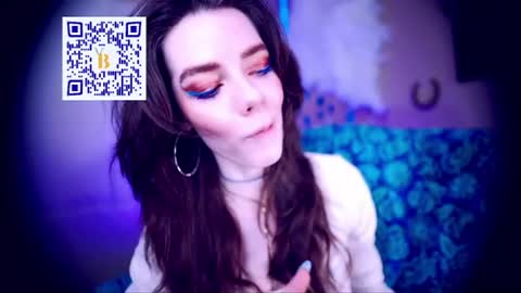 Bella Bondai online show from June 12, 1:59 am