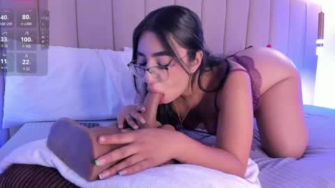 Snapshot of xolara chatting on May 21, 10:33 am Xolara online show from May 21, 10:33 am