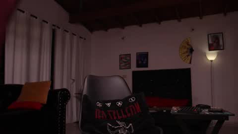 Snapshot of xomega_02 chatting on November 12, 12:11 am online show from November 12, 12:11 am