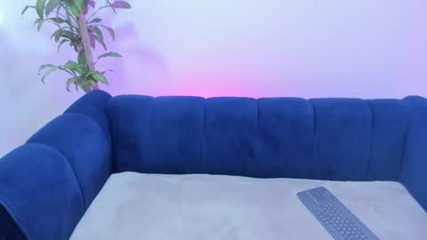 Snapshot of xoxo_angel chatting on November 4, 2:38 pm xoxo_angel online show from November 4, 2:38 pm