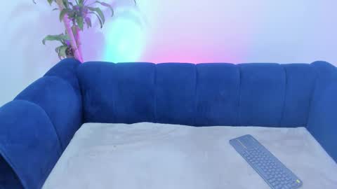 xoxo_angel online show from February 7, 3:05 pm