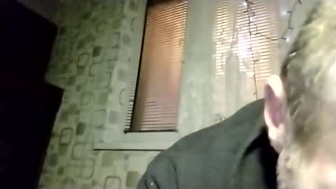 Snapshot of xploid1982 chatting on December 13, 11:43 pm xploid1982 online show from December 13, 11:43 pm